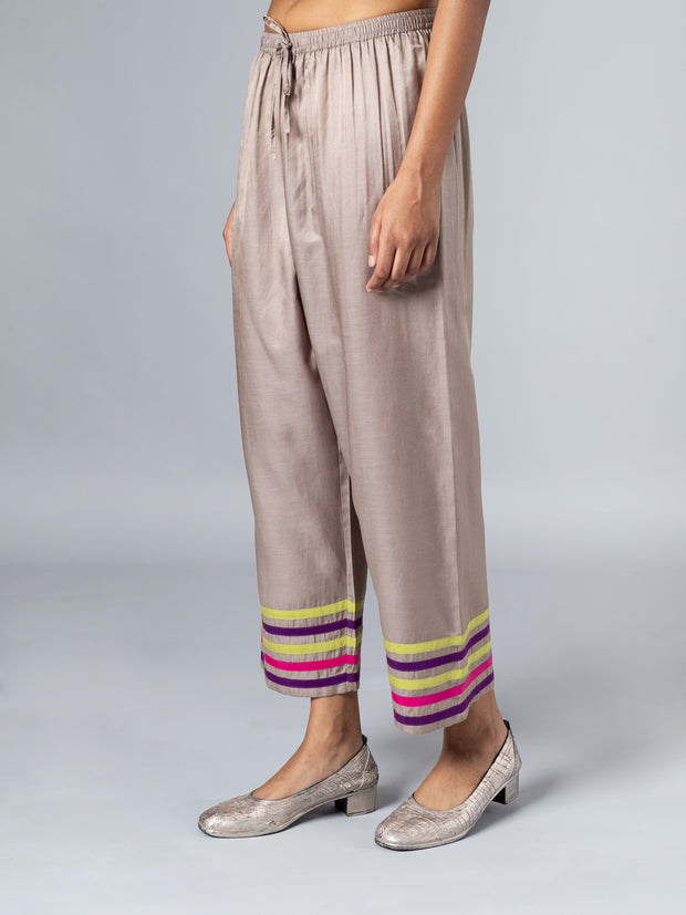 Pyjama/Pathiya