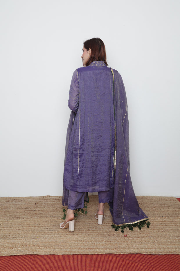 ABHA TIKKI KURTA SET