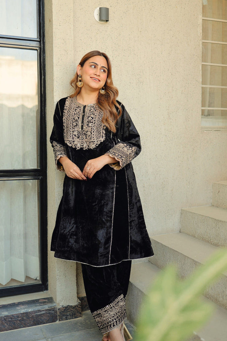 Nisreen - Short Kalidaar Chauga with Salwar