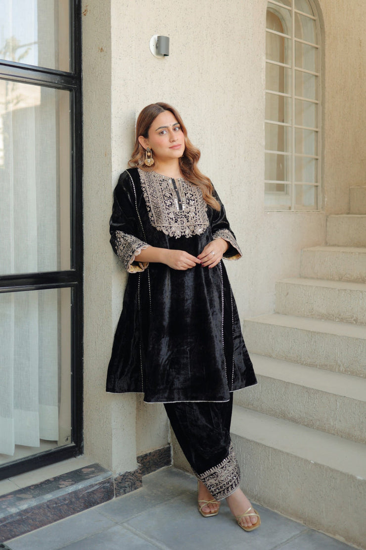 Nisreen - Short Kalidaar Chauga with Salwar