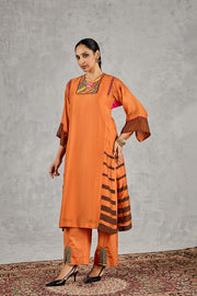 BURNT ORANGE SHORT ABSTRACT EMBROIDERY YOKE KURTA