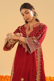 Short Chauga with Khada Dupatta