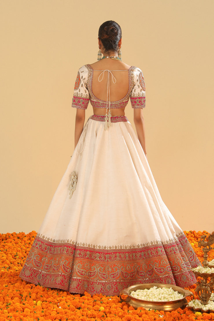 Blouse with Lehenga with Dupatta