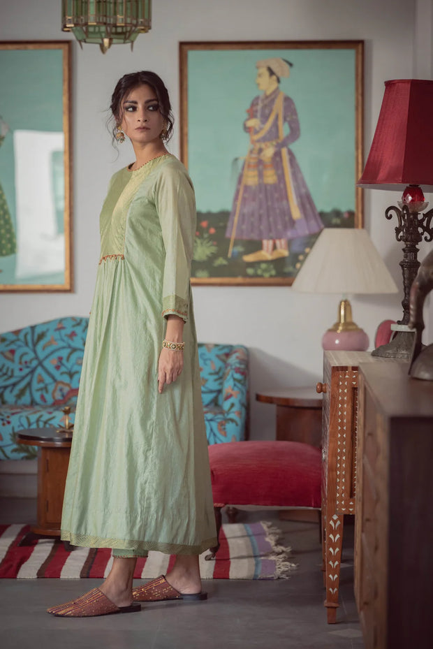 RUHA KURTA