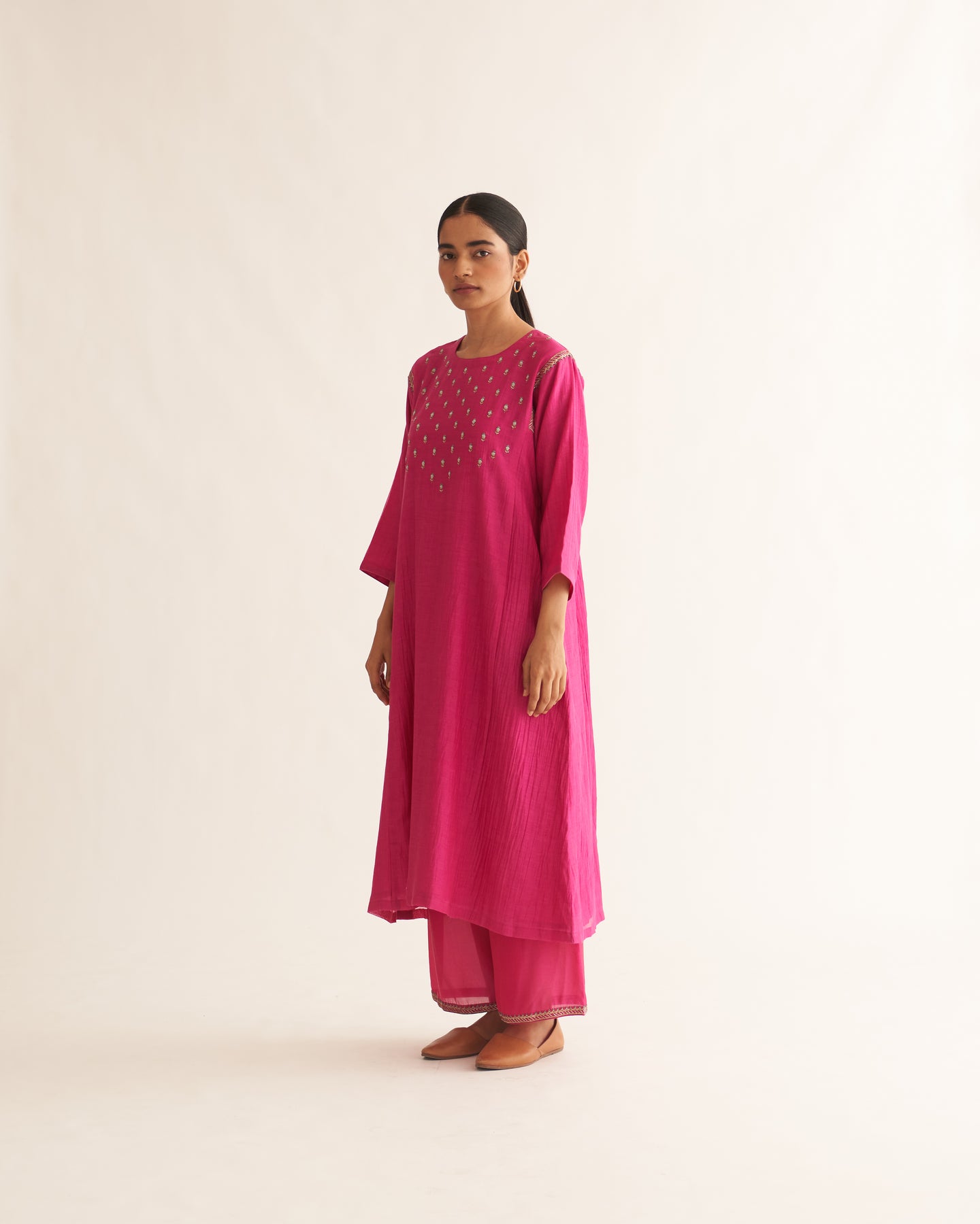 OSHA BRIGHT PINK CHAK BAGLA SET – Story Of India