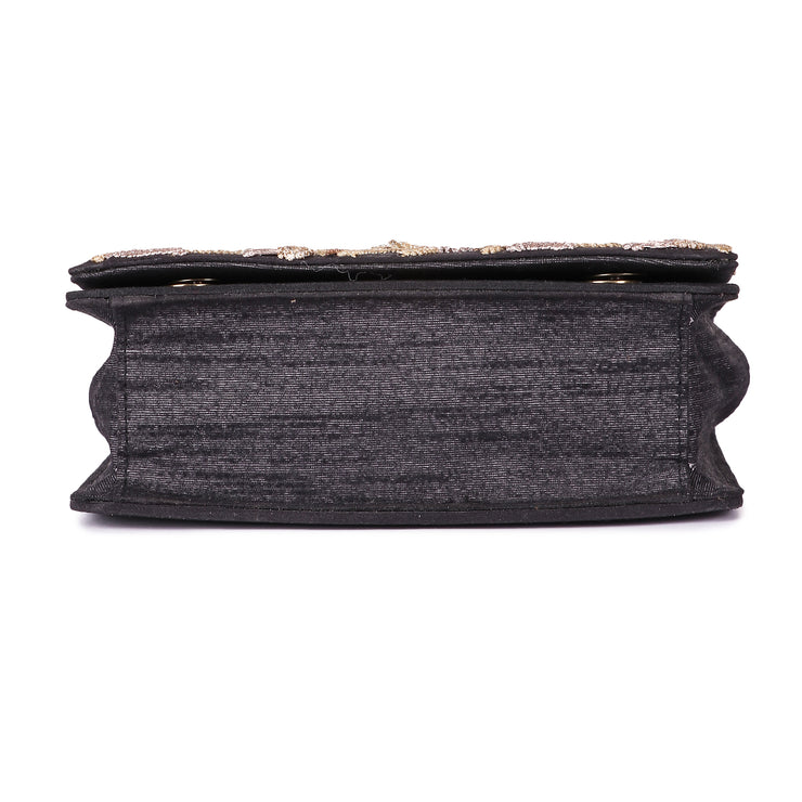 Shamiana clutch bag