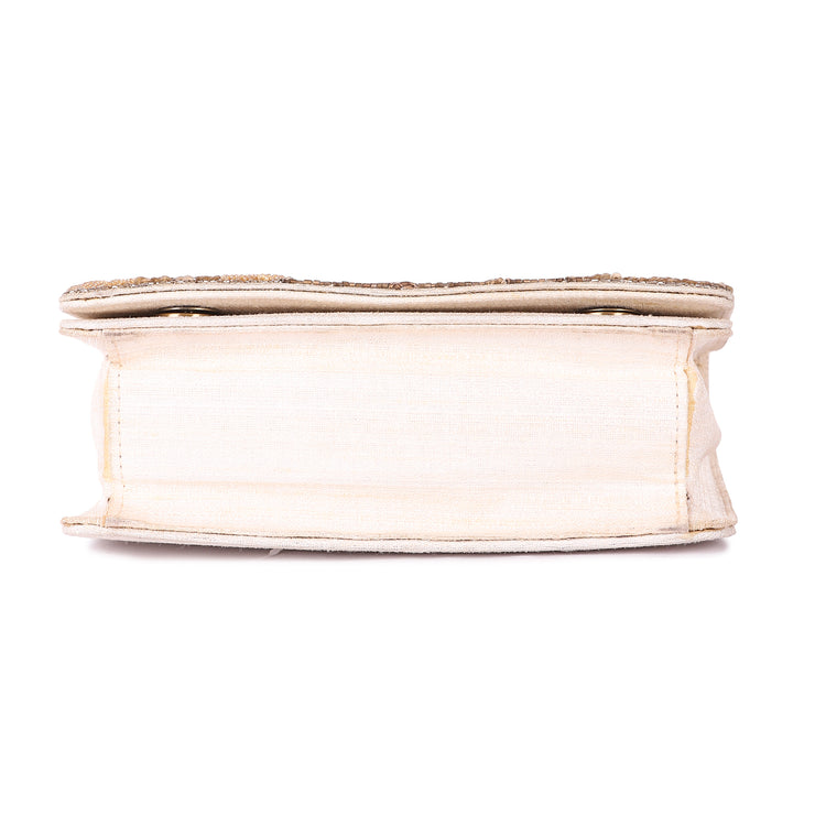 Beige bahaar clutch