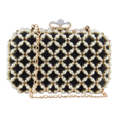 Pearl bead beauty clutch