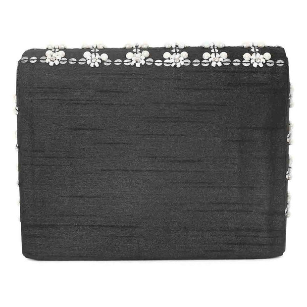 Black or white clutch