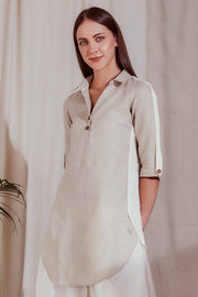 The Avisa Kurti