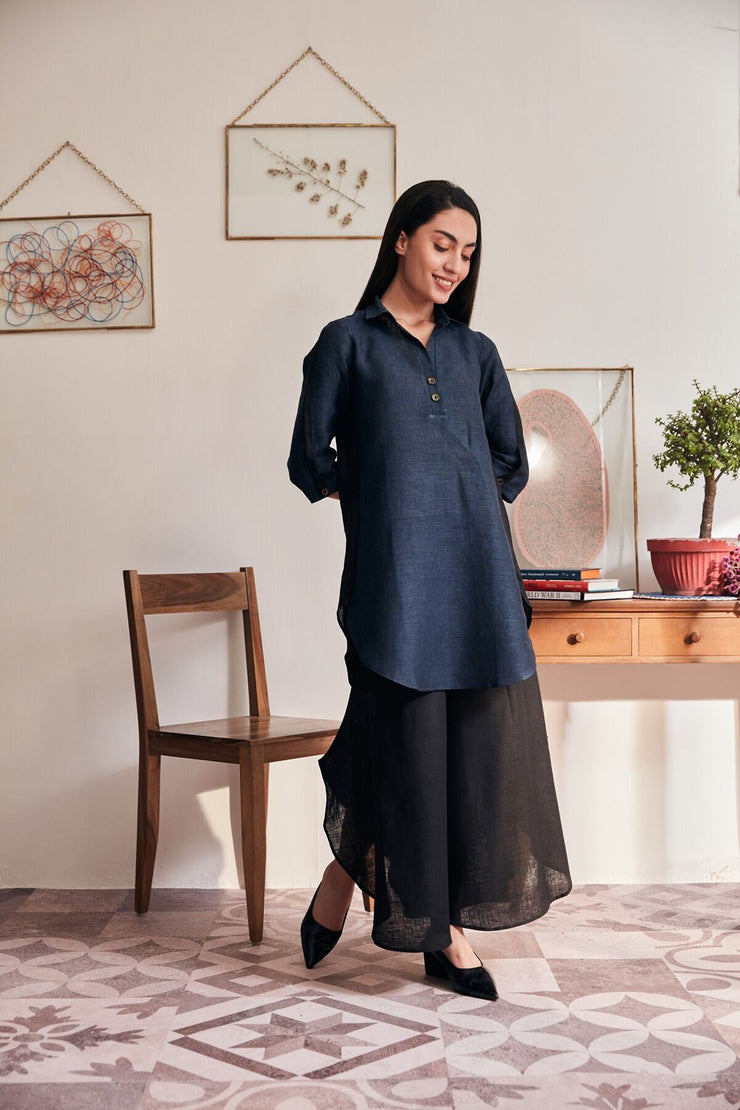 The Avisa Kurti