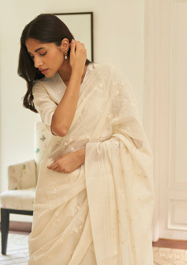 Swan Embroidered Saree