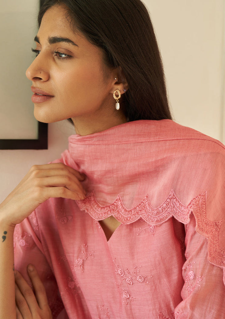 Poeny Thread Embroidered Kurta Set