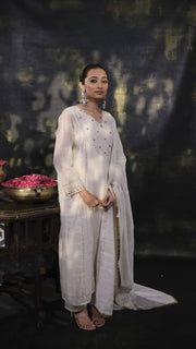 Jharokha Kurti Set