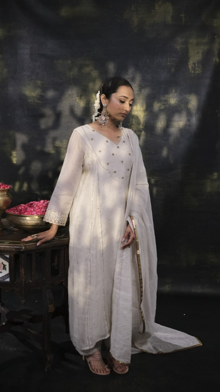 Jharokha Kurti Set