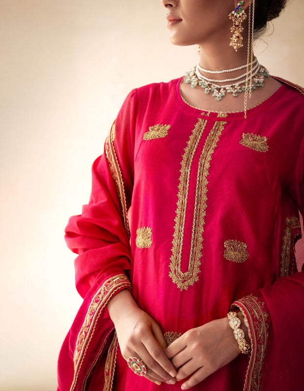 Pink Embroidered Chanderi Kurta Set