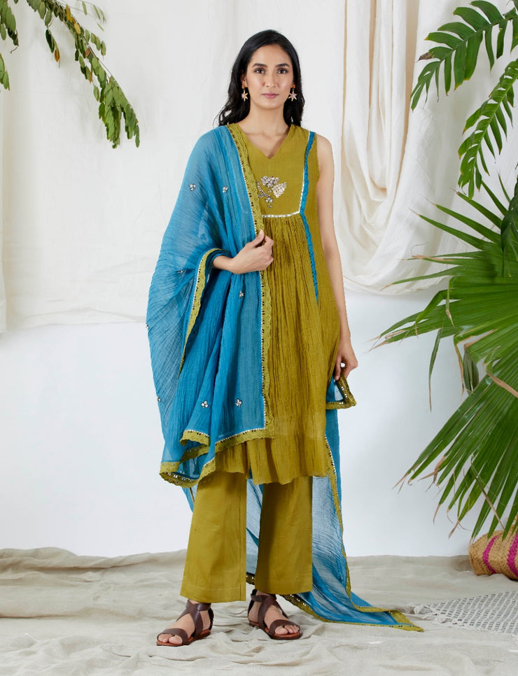 SWAMP GREEN KURTA SETS